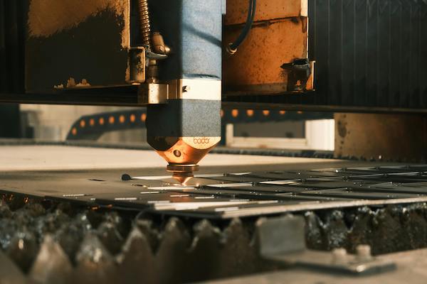 The Differences Between Laser Cutting and Plasma Cutting