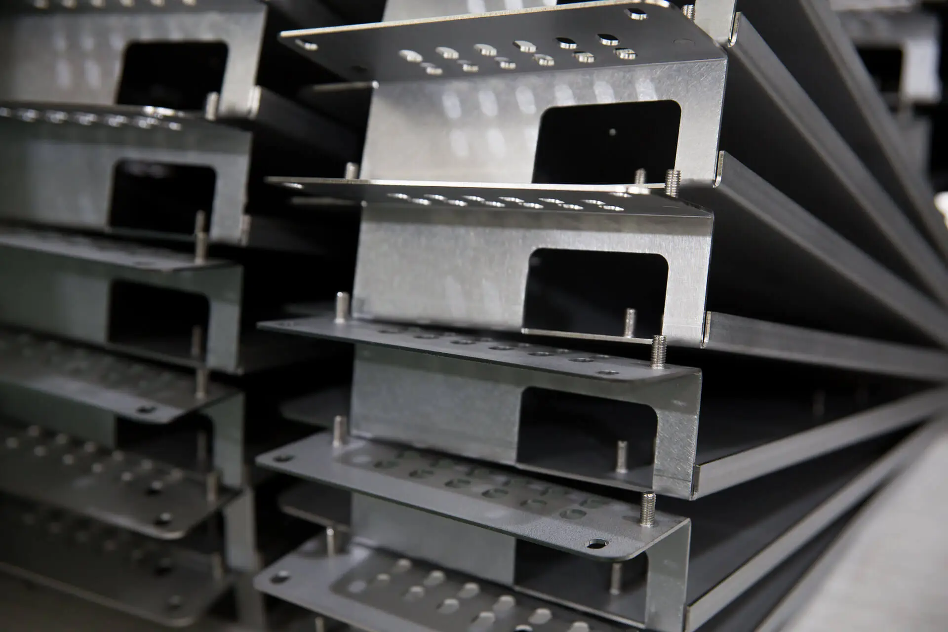 Studs, Nuts, and Standoffs: What Are the Differences?